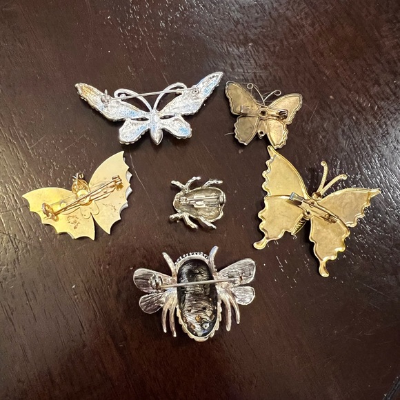 Vintage butterfly and insect brooches lot - Picture 2 of 2